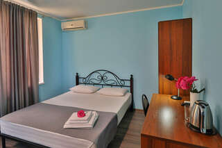 Гостиница Гостевой дом Дальний Восток Геленджик Двухместный номер с 1 кроватью-4