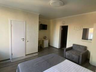 Гостиница Гостевой дом Дальний Восток Геленджик Двухместный номер с 1 кроватью-1