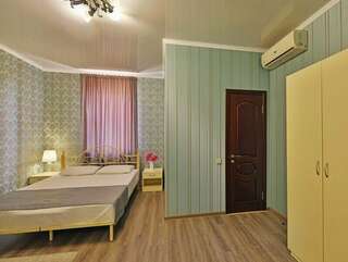 Гостиница Гостевой дом Дальний Восток Геленджик Двухместный номер с 1 кроватью-1