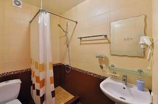 Гостиница Гостевой дом Дальний Восток Геленджик Двухместный номер с 1 кроватью-9