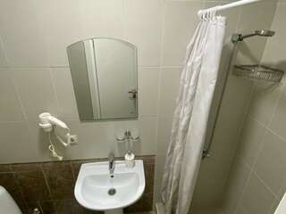 Гостиница Гостевой дом Дальний Восток Геленджик Двухместный номер с 1 кроватью-6