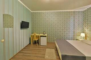 Гостиница Гостевой дом Дальний Восток Геленджик Двухместный номер с 1 кроватью-3